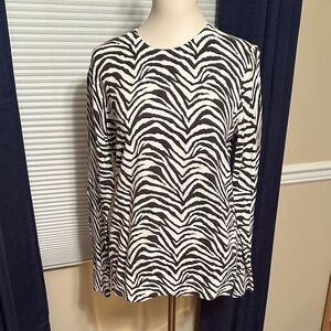 NWT - Banana Republic Zebra Print Sweater - Black and White